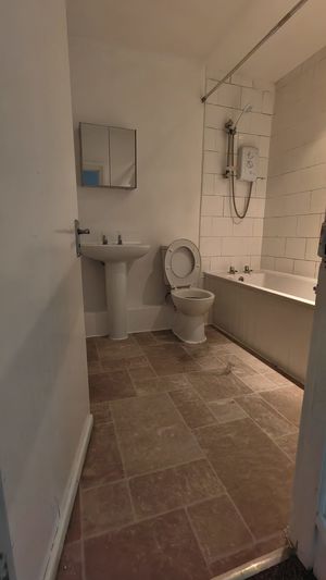 Photo 7- click for photo gallery